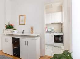 Apartments Lavanda Idila