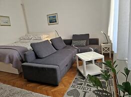 Apartments Lavanda Idila