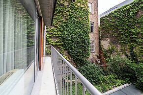 SWU Opera from Staywithus-Opera