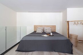 Moderno Loft Temple II A112 By Sandy Powerful