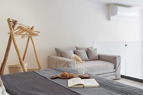 Moderno Loft Temple II A112 By Sandy Powerful