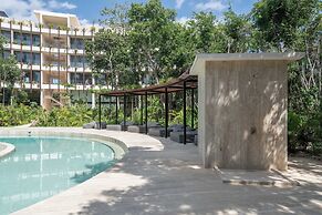 Moderno Loft Temple II A112 By Sandy Powerful