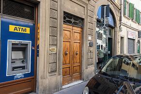 Casa Gialla by Mmega