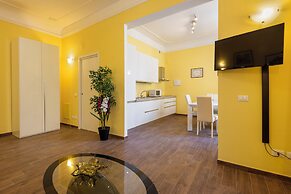 Casa Gialla by Mmega