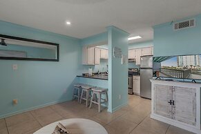 Summer House West B101