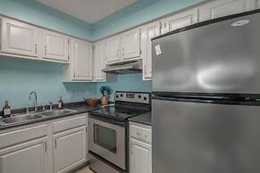 Summer House West B101