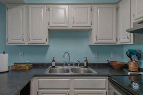 Summer House West B101