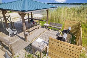 Summer House West B101