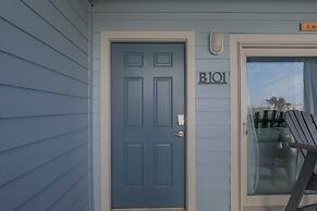 Summer House West B101