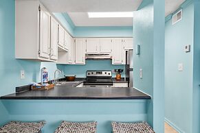 Summer House West B101