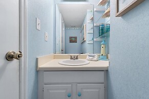 Summer House West B102