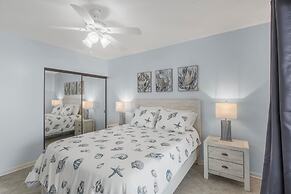 Pelican Pointe 506