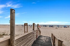 Crystal Shores W 301