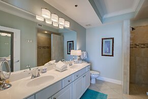 Crystal Shores W 301