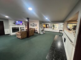 Webb's Year Round Resort