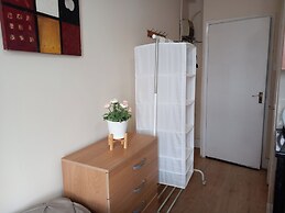 Lovely 1- Double Bed Studio in London