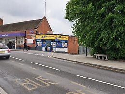 Lovely 1- Double Bed Studio in London