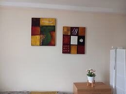 Lovely 1- Double Bed Studio in London