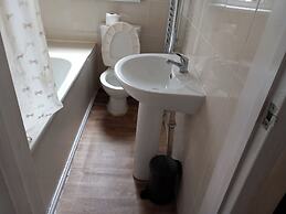 Lovely 1- Double Bed Studio in London