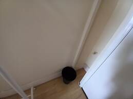 Lovely 1- Double Bed Studio in London