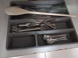 Lovely 1- Double Bed Studio in London