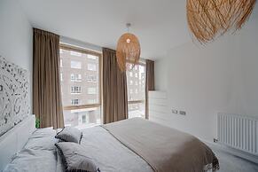 Barking Bright Apartment With 2 Bedrooms