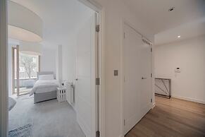 Barking Bright Apartment With 2 Bedrooms