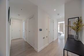 Barking Bright Apartment With 2 Bedrooms