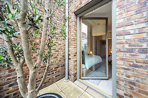 Barking Bright Apartment With 2 Bedrooms