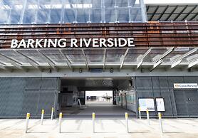 Barking Bright Apartment With 2 Bedrooms