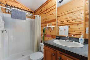 Robinhood Village Resort