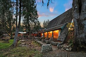 Robinhood Village Resort