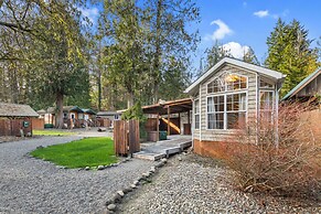 Robinhood Village Resort