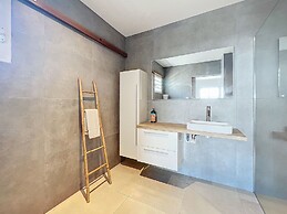 Nakolodge 3 chambres -piscine / jardin privés