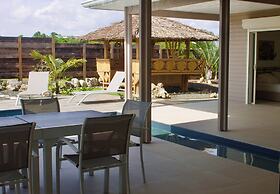 Nakolodge 3 chambres -piscine / jardin privés