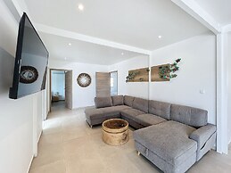 Nakolodge 3 chambres -piscine / jardin privés