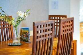 Redbourne Terrace Holiday Home