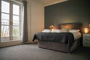 Redbourne Terrace Holiday Home