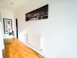 Redbourne Terrace Holiday Home