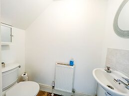 Redbourne Terrace Holiday Home