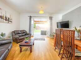 Redbourne Terrace Holiday Home