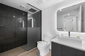 Amazing Apartments with city Views