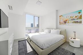 Amazing Apartments with city Views