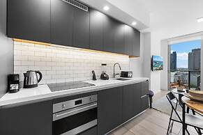 Amazing Apartments with city Views