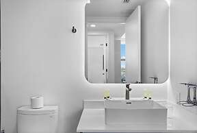 Amazing Apartments with city Views