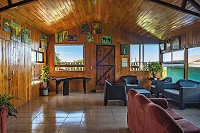 La Suerte Forest Lodge