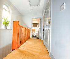 Rider Gardens Holiday Home