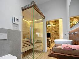 Deichloft Modern Retreat