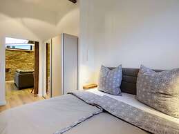 Deichloft Modern Retreat