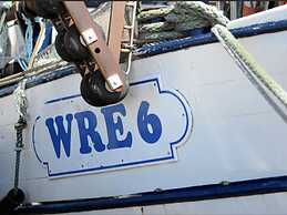 Deichloft Modern Retreat